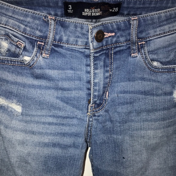Hollister Skinny Jeans - Picture 3 of 3